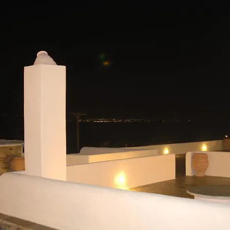 I Anatoli Tou Porto Tinos