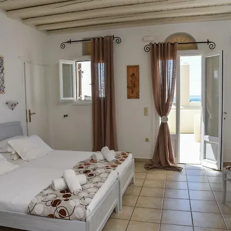 I Anatoli Tou Porto Tinos Aparthotel 3*